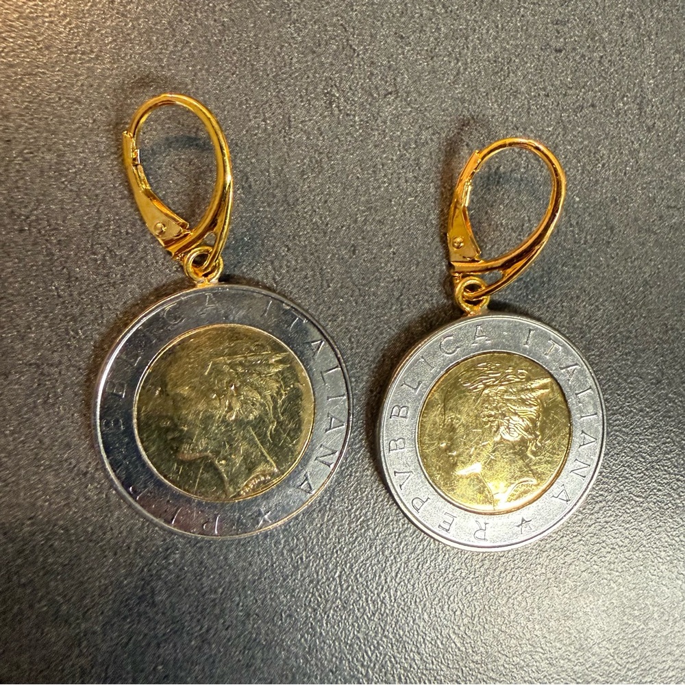 Bronze Italia 500-Lire Coin Leverback Earrings